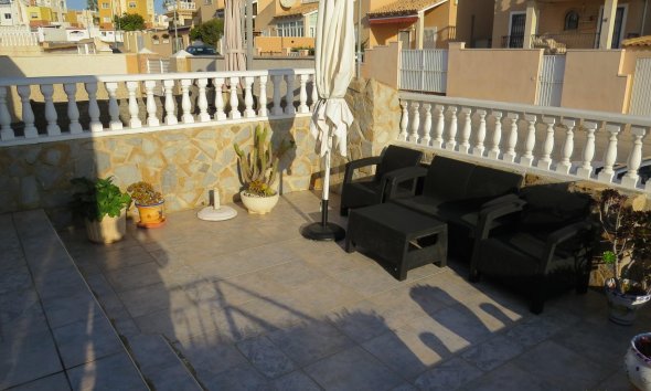 Resale - Villa - Orihuela - Urbanización Perla del Mar