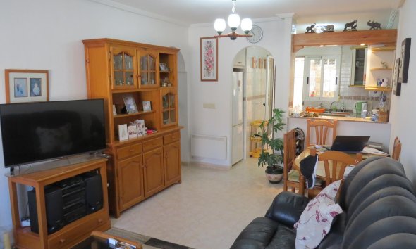 Resale - Villa - Orihuela - Urbanización Perla del Mar