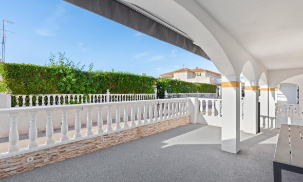 Resale - Villa - Orihuela Costa - Lomas de Cabo Roig