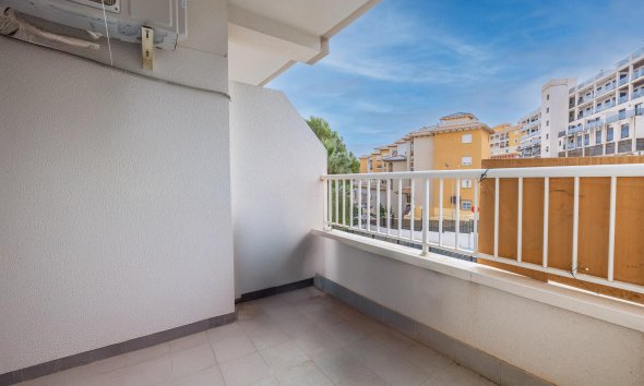 Resale - Apartment - Orihuela Costa - Altos de Campoamor