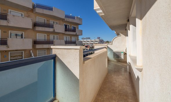 Resale - Apartment - Orihuela Costa - Cabo Roig