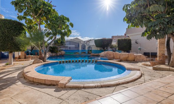 Resale - Apartment - Orihuela Costa - Cabo Roig