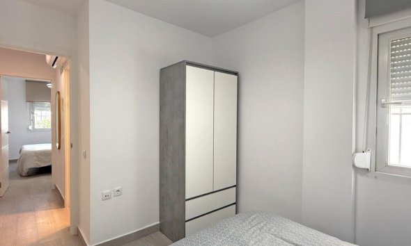 Resale - Apartment - Torrevieja - Centro