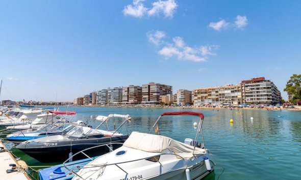 Resale - Apartment - Torrevieja - Centro