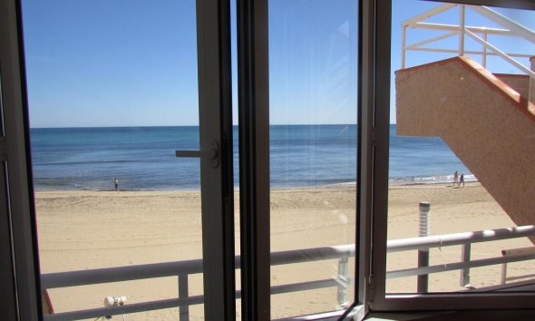 Resale - Apartment - Torrevieja - La Siesta - El Salado - Torreta