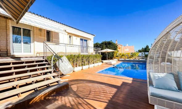 Resale - Villa - La Mata