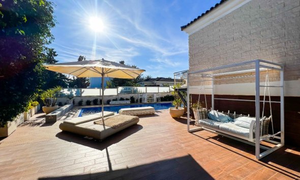 Resale - Villa - La Mata