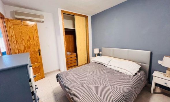 Resale - Apartment - Torrevieja - Centro