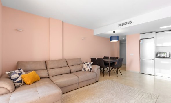 Resale - Apartment - Torrevieja - Punta Prima