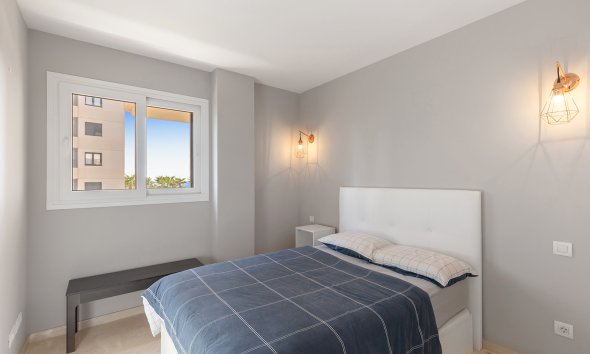 Resale - Apartment - Torrevieja - Punta Prima