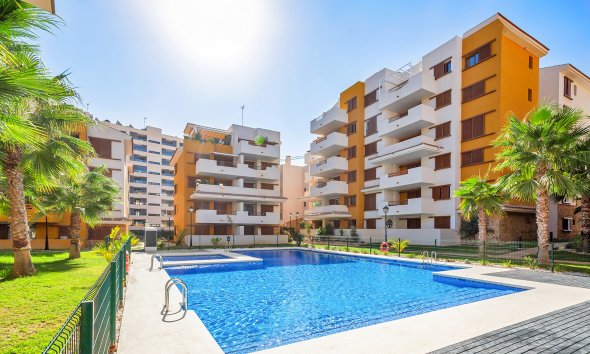 Resale - Apartment - Torrevieja - Punta Prima