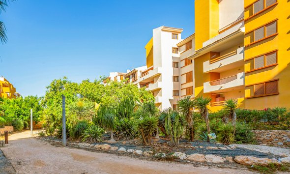 Resale - Apartment - Torrevieja - Punta Prima