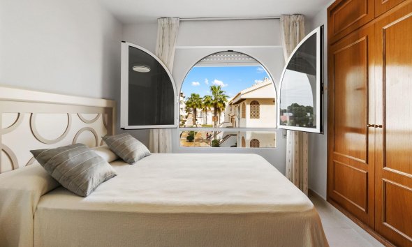 Reventa - Apartamento - Orihuela Costa - Campoamor