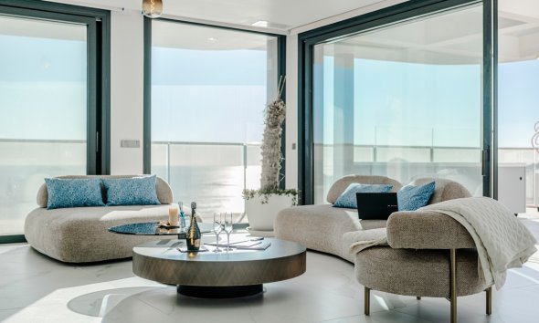Resale - Apartament / Duplex - Benidorm