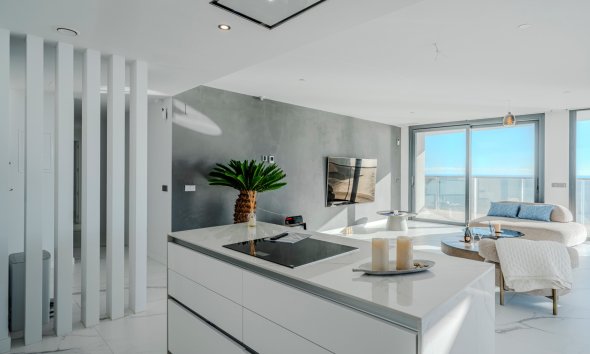 Resale - Apartament / Duplex - Benidorm