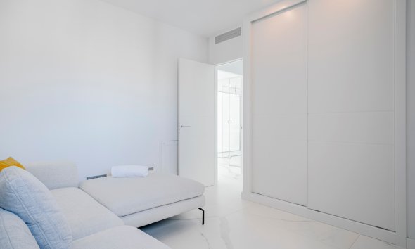 Resale - Apartament / Duplex - Benidorm