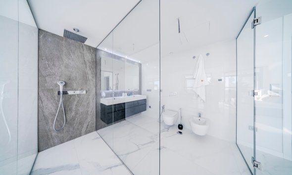 Resale - Apartament / Duplex - Benidorm