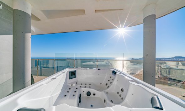 Resale - Apartament / Duplex - Benidorm