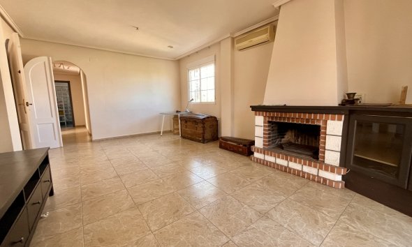 Resale - Villa - Orihuela Costa - La Zenia