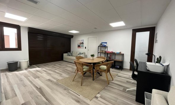 Resale - Villa - Torrevieja - Los Balcones