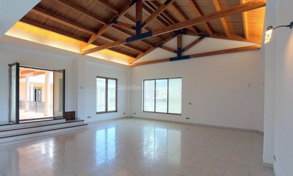 Reventa - Villa - Penàguila