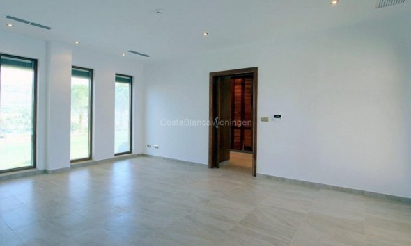 Reventa - Villa - Penàguila