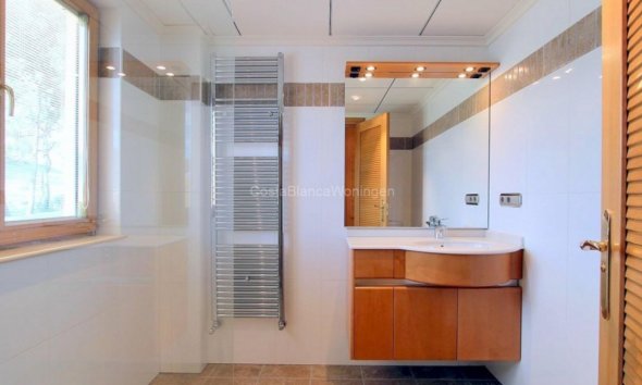 Reventa - Villa - Penàguila