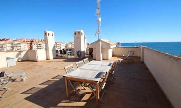 Resale - Apartment - Orihuela Costa - Campoamor