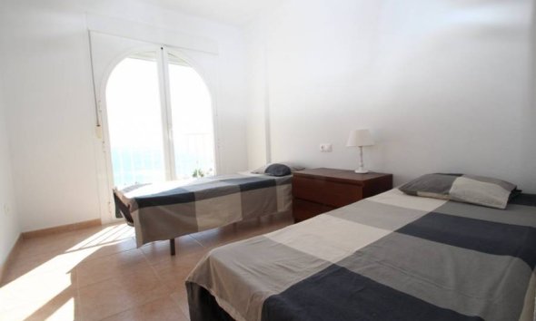 Resale - Apartment - Orihuela Costa - Campoamor