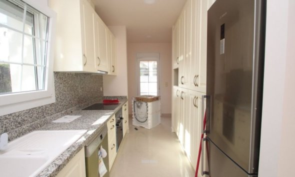 Resale - Villa - Orihuela Costa - Cabo Roig