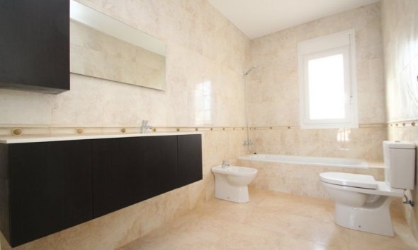 Resale - Villa - Orihuela Costa - Cabo Roig