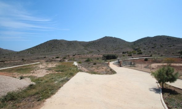 Resale - Estate / Farm / Plot - Cartagena - La Manga del Mar Menor