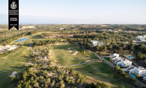 Resale - Villa - San Miguel de Salinas - Las Colinas