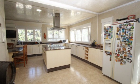 Resale - Villa - Orihuela Costa - Cabo Roig