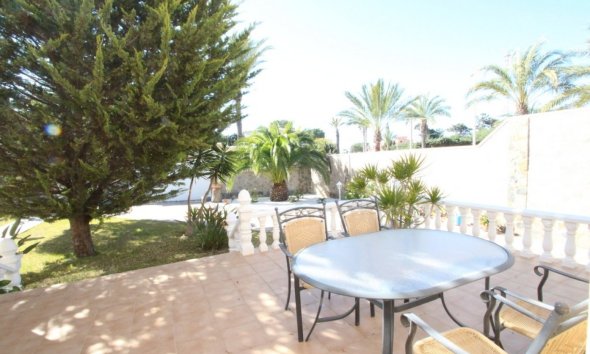 Resale - Villa - Orihuela Costa - Cabo Roig