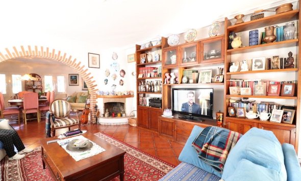 Resale - Villa - Torrevieja - El chaparral