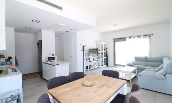 Resale - Villa - San Miguel de Salinas - Urbanizaciones