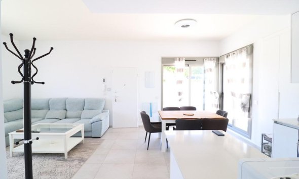 Resale - Villa - San Miguel de Salinas - Urbanizaciones