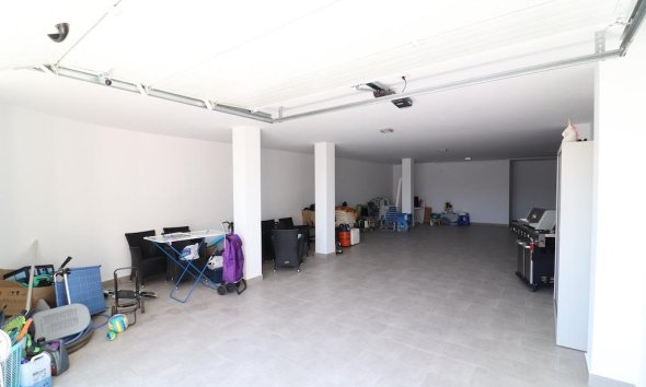 Resale - Villa - San Miguel de Salinas - Urbanizaciones