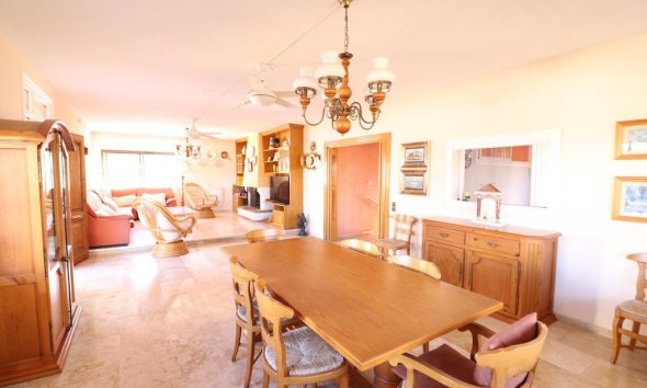 Resale - Villa - Orihuela Costa - MUY CERCA DE LA PLAYA