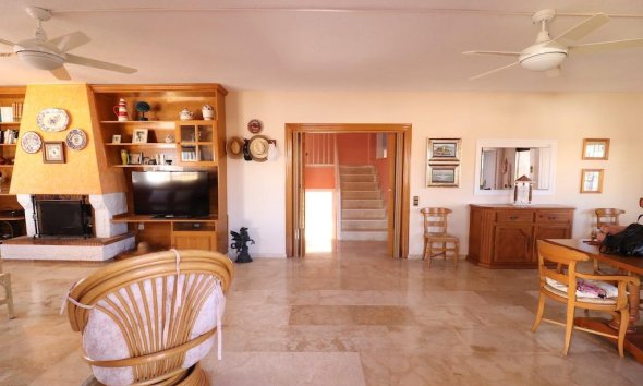 Resale - Villa - Orihuela Costa - MUY CERCA DE LA PLAYA