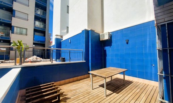 Resale - Apartment - Torrevieja - Playa de los Locos