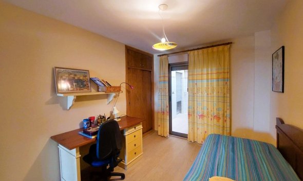 Resale - Apartment - Torrevieja - Playa de los Locos