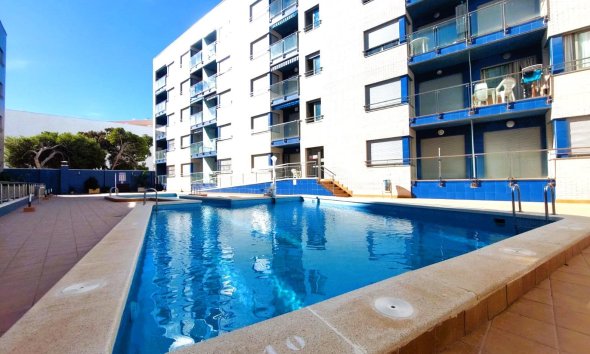 Resale - Apartment - Torrevieja - Playa de los Locos