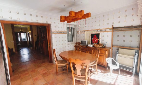 Resale - Villa - Torrevieja - Centro