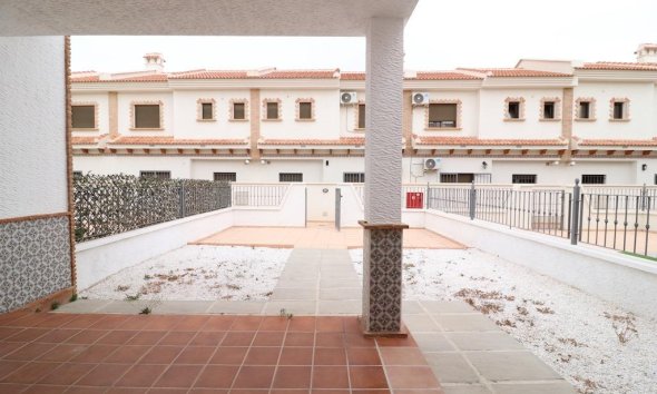 Resale - Terraced house / Townhouse - San Miguel de Salinas - Cerro Del Sol