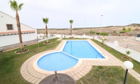 Resale - Terraced house / Townhouse - San Miguel de Salinas - Cerro Del Sol