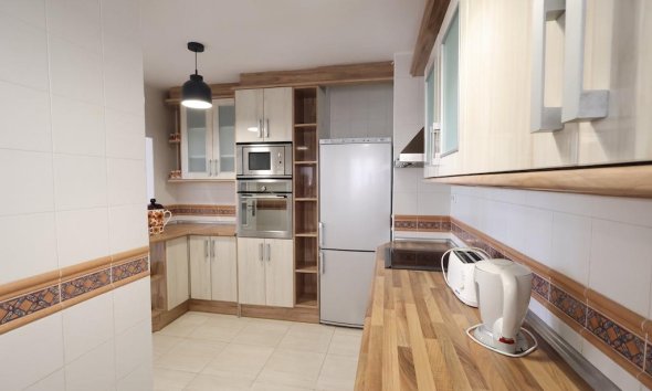 Resale - Apartment - Torrevieja