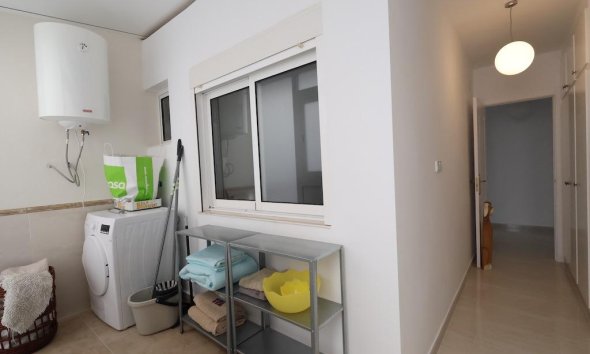 Resale - Apartment - Torrevieja