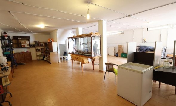 Resale - Villa - Orihuela Costa - Playa Flamenca